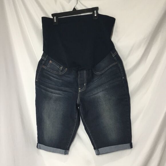 Levi Strauss Gold Label Maternity Skinny Shorts E5 - Picture 1 of 5